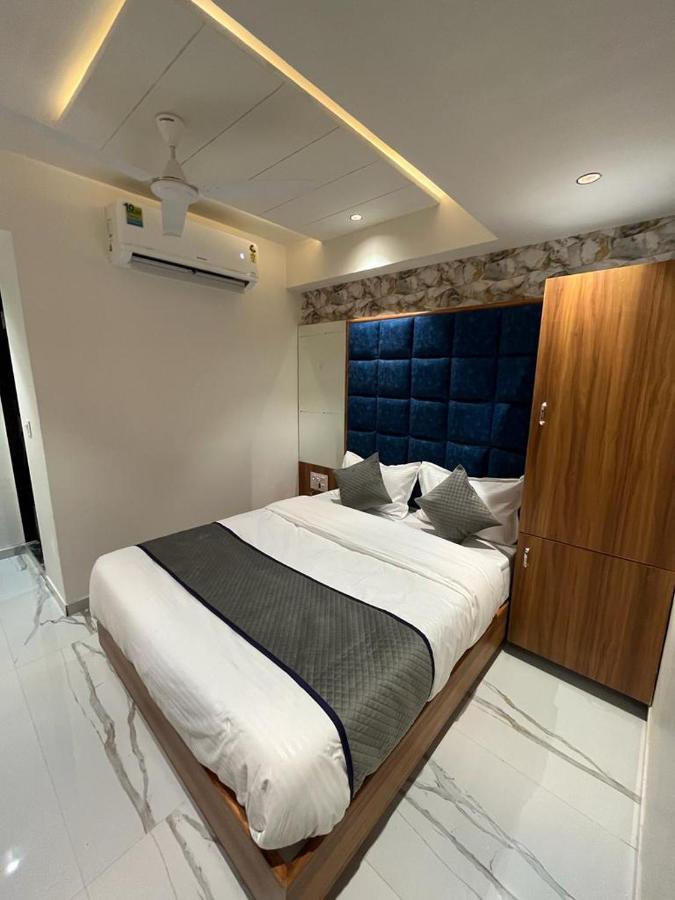 Hotel Palak Villa Ahmedabad Exteriör bild